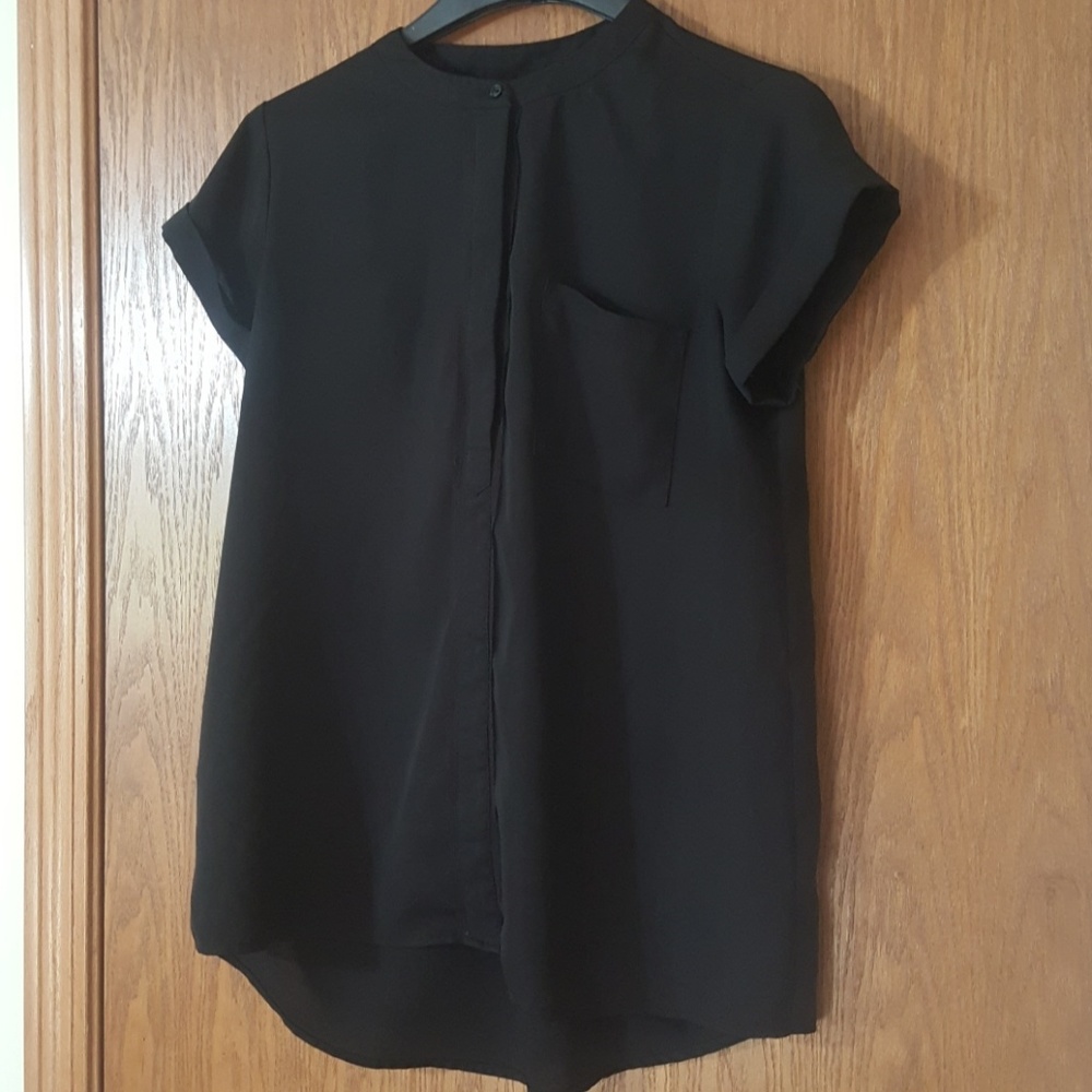Short sleeve blouse